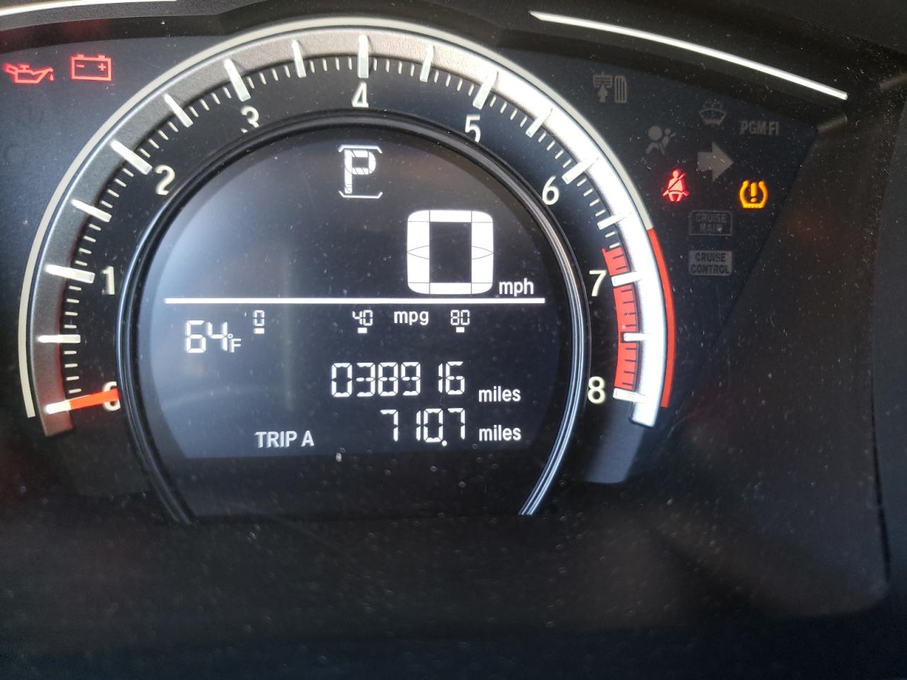 Photo 8 from auction – 2017 HONDA CIVIC LX with VIN 2HGFC2F57HH536338