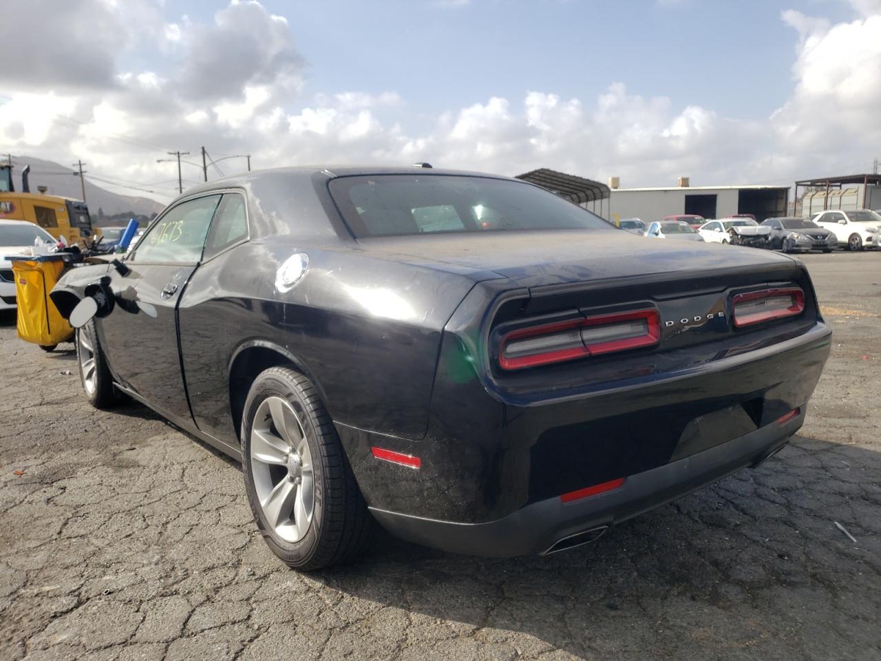 Photo 3 from auction – 2016 DODGE CHALLENGER with VIN 2C3CDZAG4GH171961
