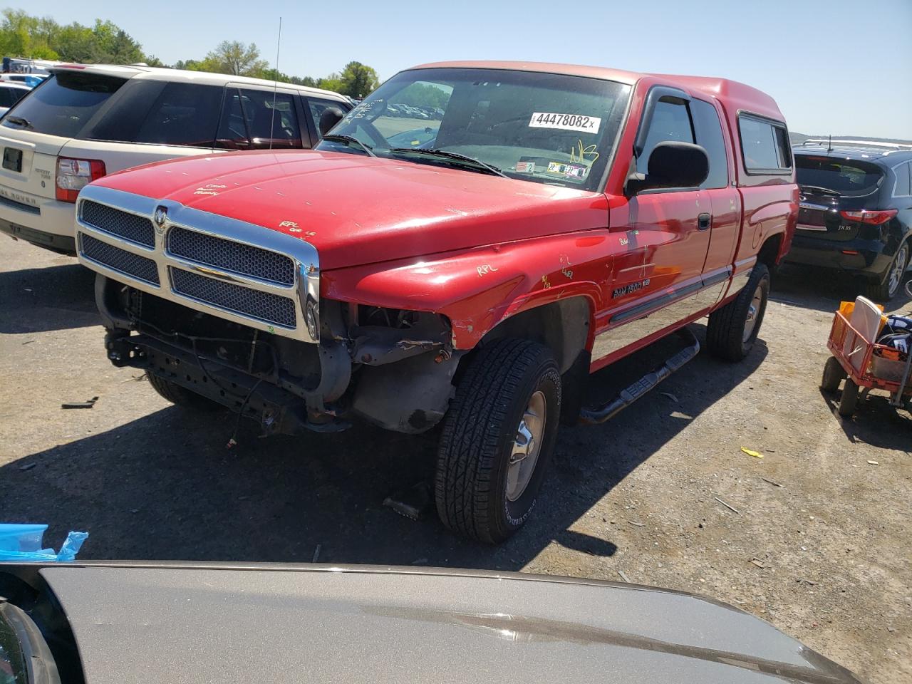 Photo 2 from auction – 2001 DODGE RAM 1500 with VIN 3B7HF13Z31M289455