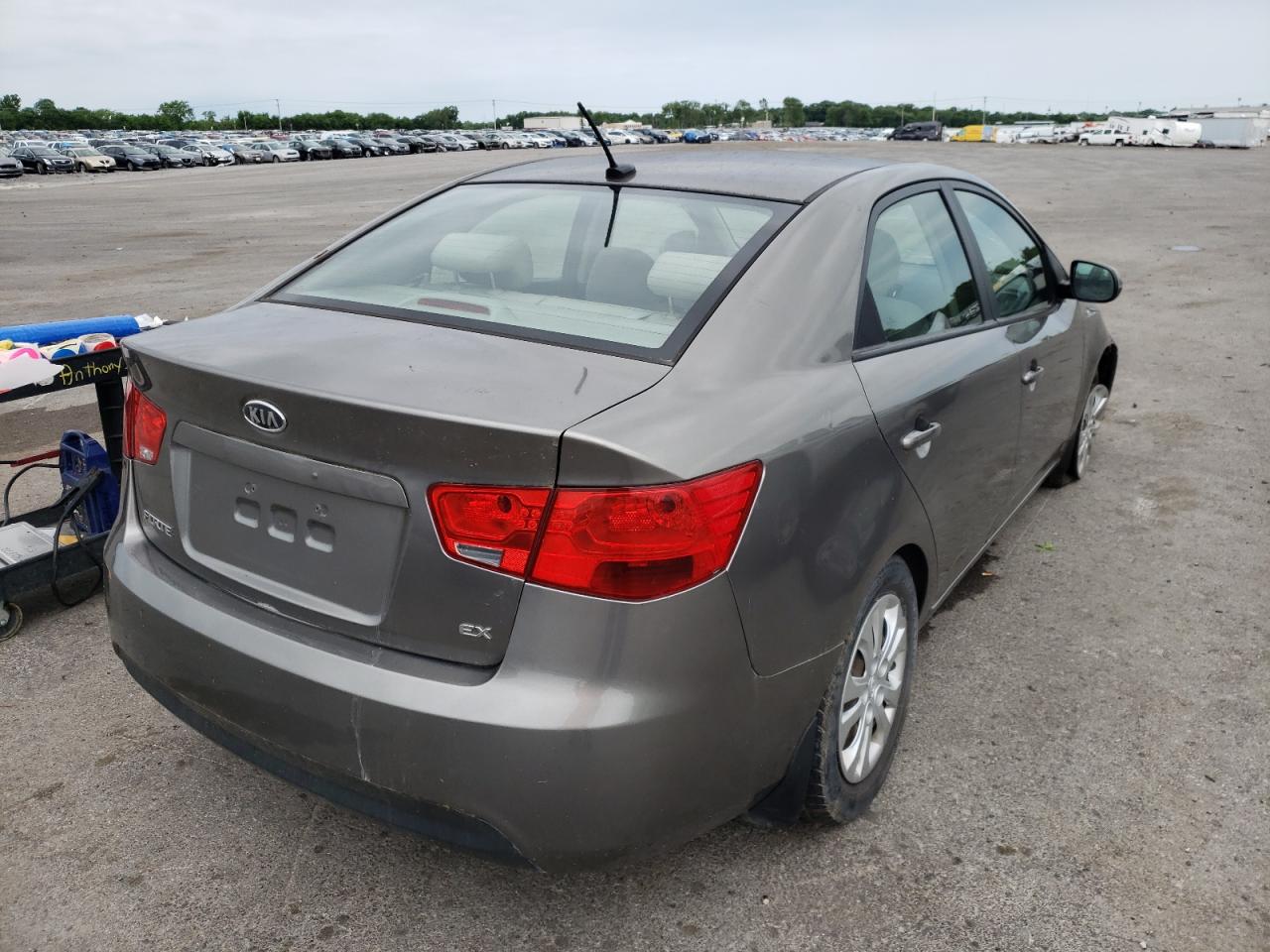 Photo 4 from auction – 2012 KIA FORTE EX with VIN KNAFU4A25C5622121