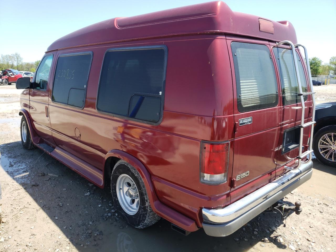 Photo 3 from auction – 1999 FORD ECONOLINE with VIN 1FDRE14W0XHA47436