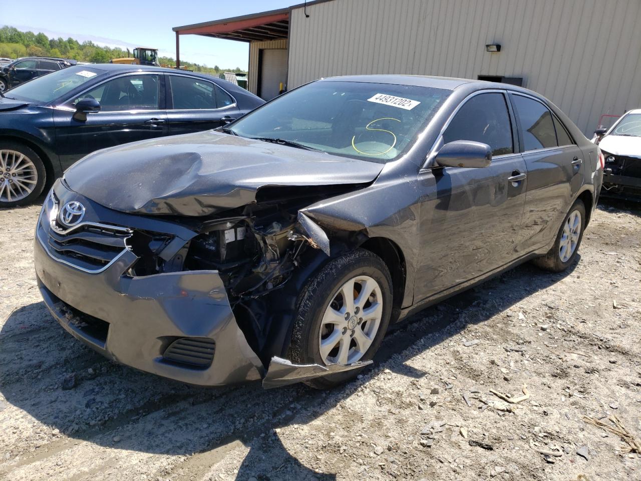Photo 2 from auction – 2011 TOYOTA CAMRY BASE with VIN 4T1BF3EK6BU154593