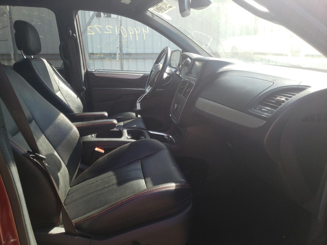 Photo 5 from auction – 2019 DODGE GRAND CARA with VIN 2C4RDGEG4KR764839