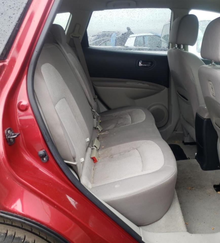 Photo 6 from auction – 2010 NISSAN ROGUE S with VIN JN8AS5MVXAW133708