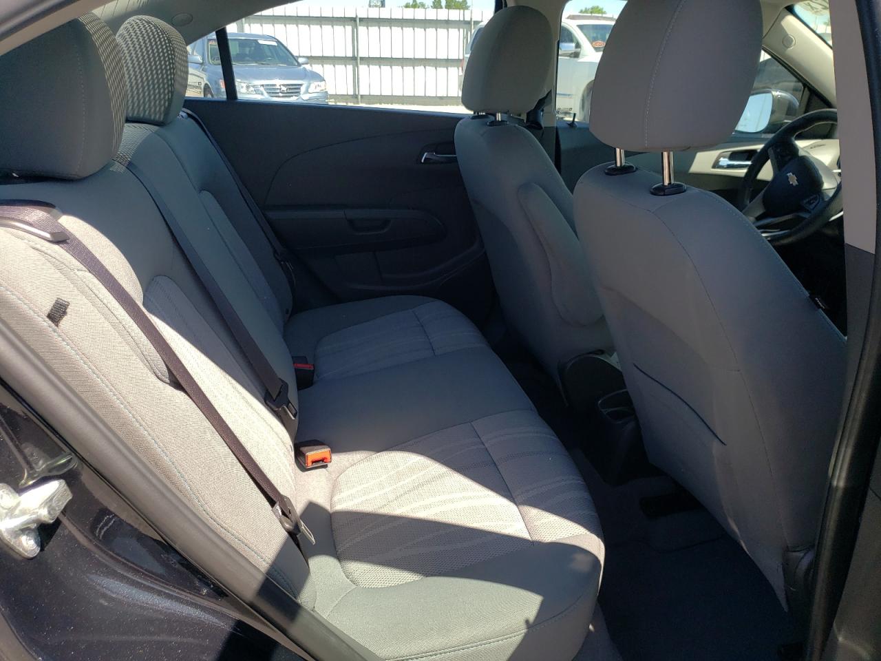 Photo 6 from auction – 2014 CHEVROLET SONIC LT with VIN 1G1JC5SB2E4200507