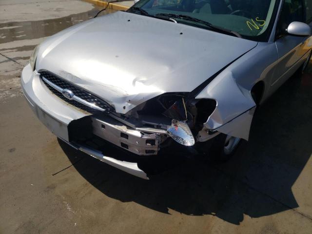 Photo 9 from auction – 2000 FORD TAURUS SES with VIN 1FAFP55U0YA107138