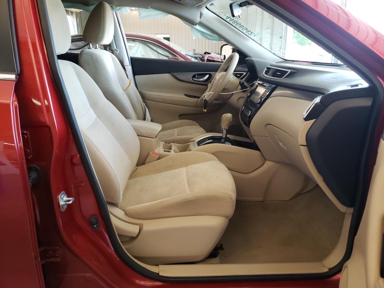 Photo 5 from auction – 2015 NISSAN ROGUE S with VIN KNMAT2MV4FP526564