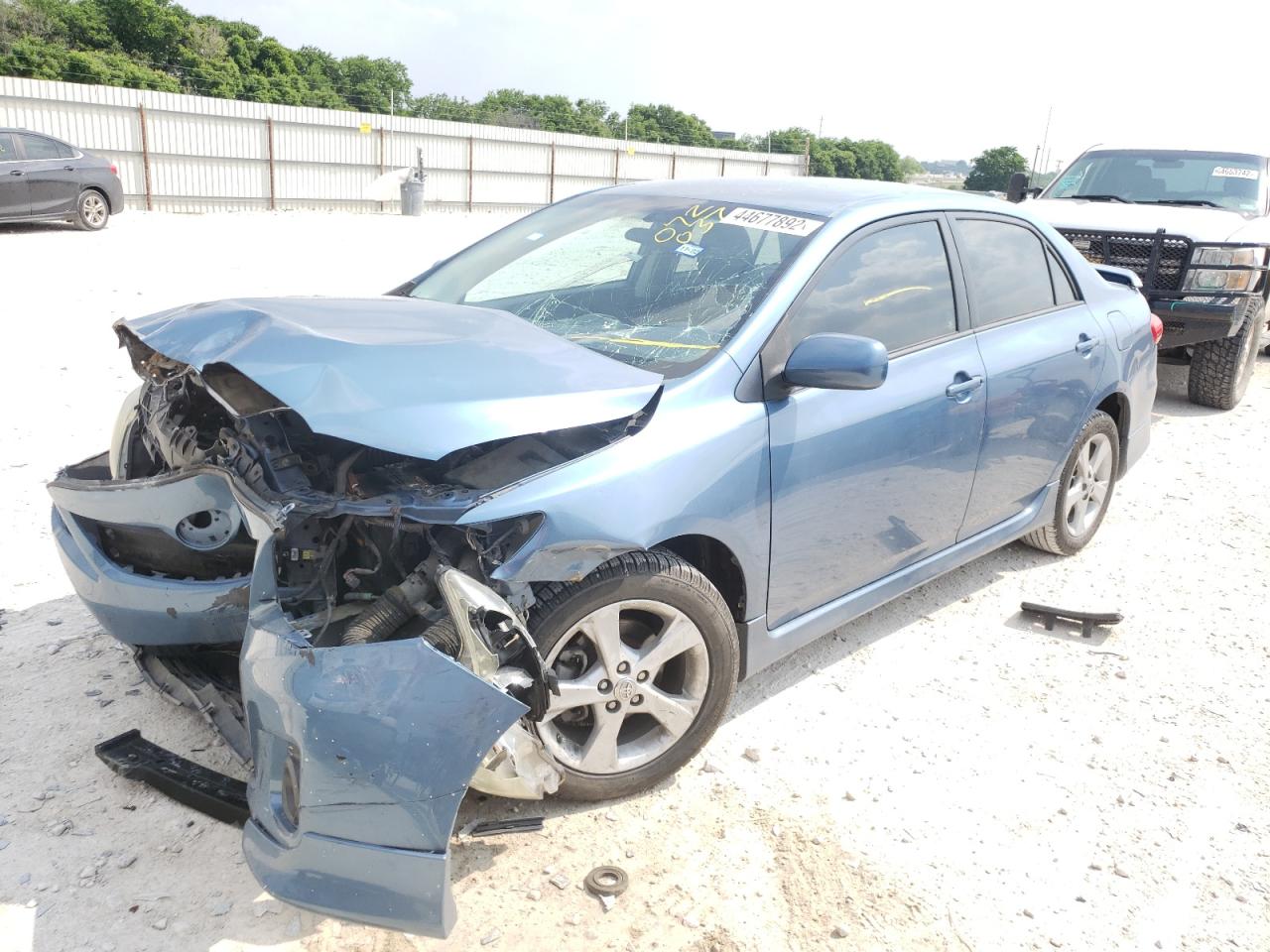 Photo 2 from auction – 2012 TOYOTA COROLLA with VIN 5YFBU4EE3CP072037