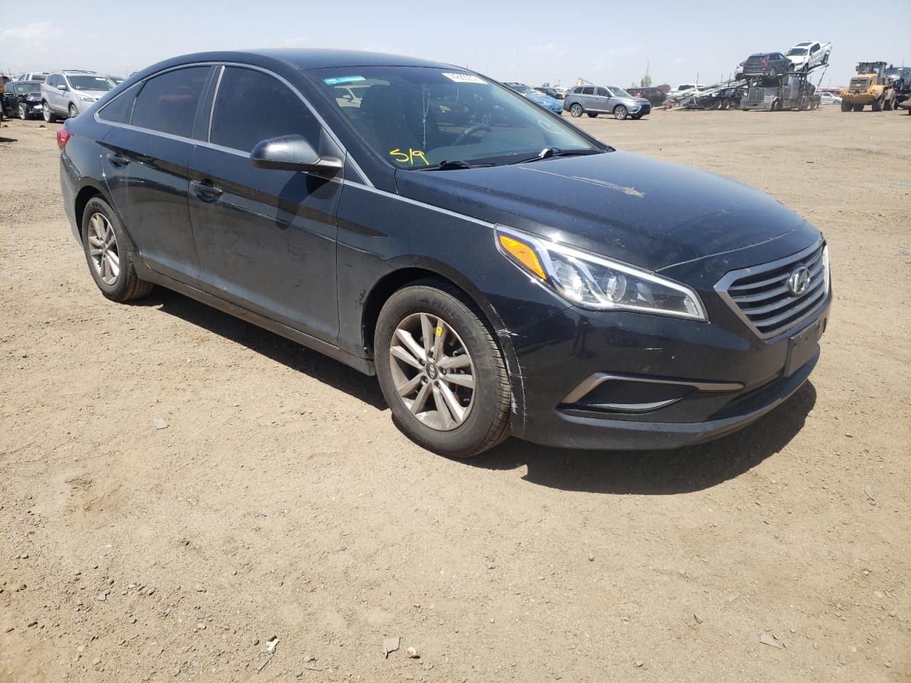 HYUNDAI SONATA SE 2016 with VIN 5NPE24AF4GH398692 - Photo from auction