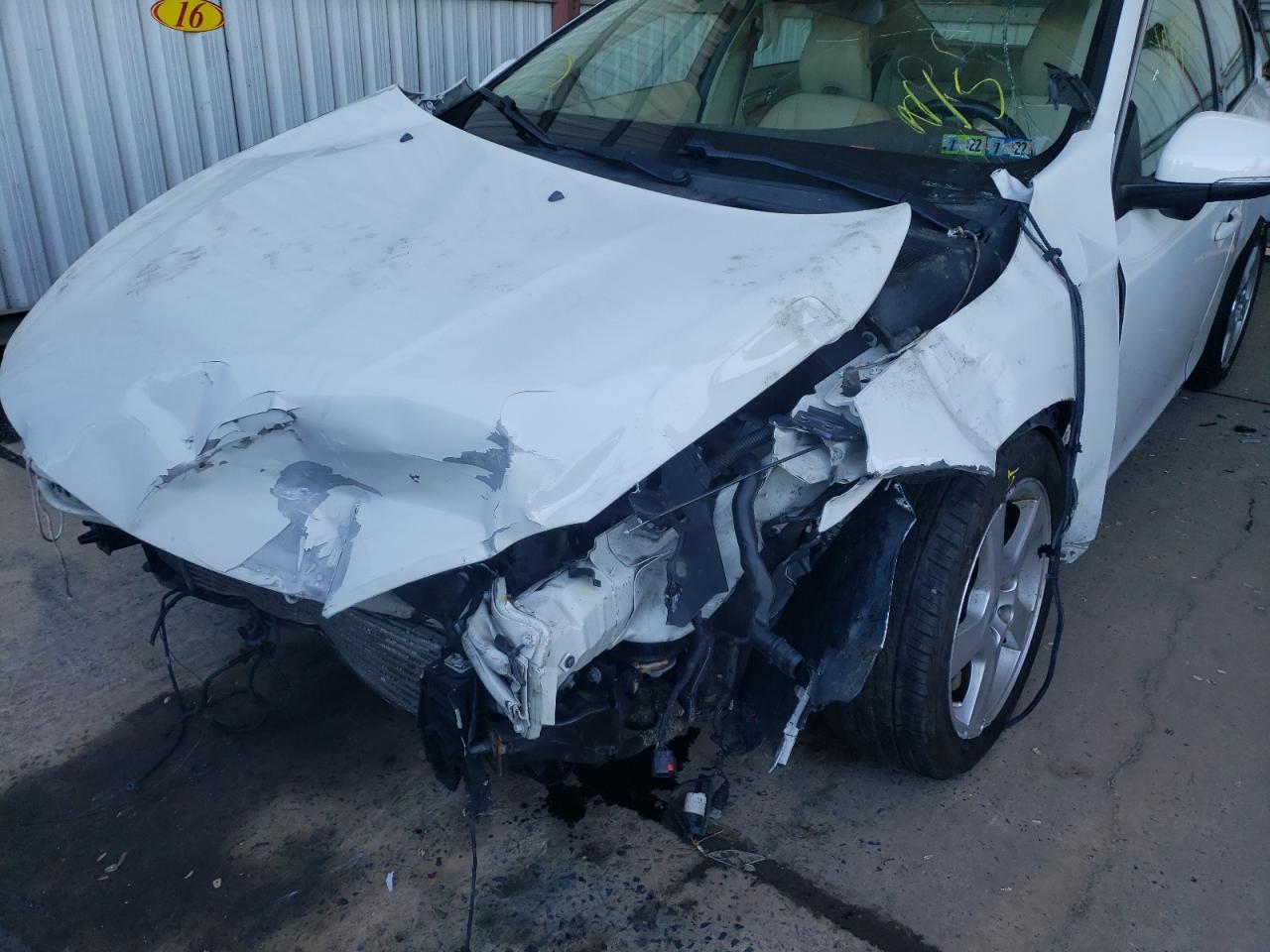 Photo 9 from auction – 2012 VOLVO S60 T5 with VIN YV1622FSXC2136292