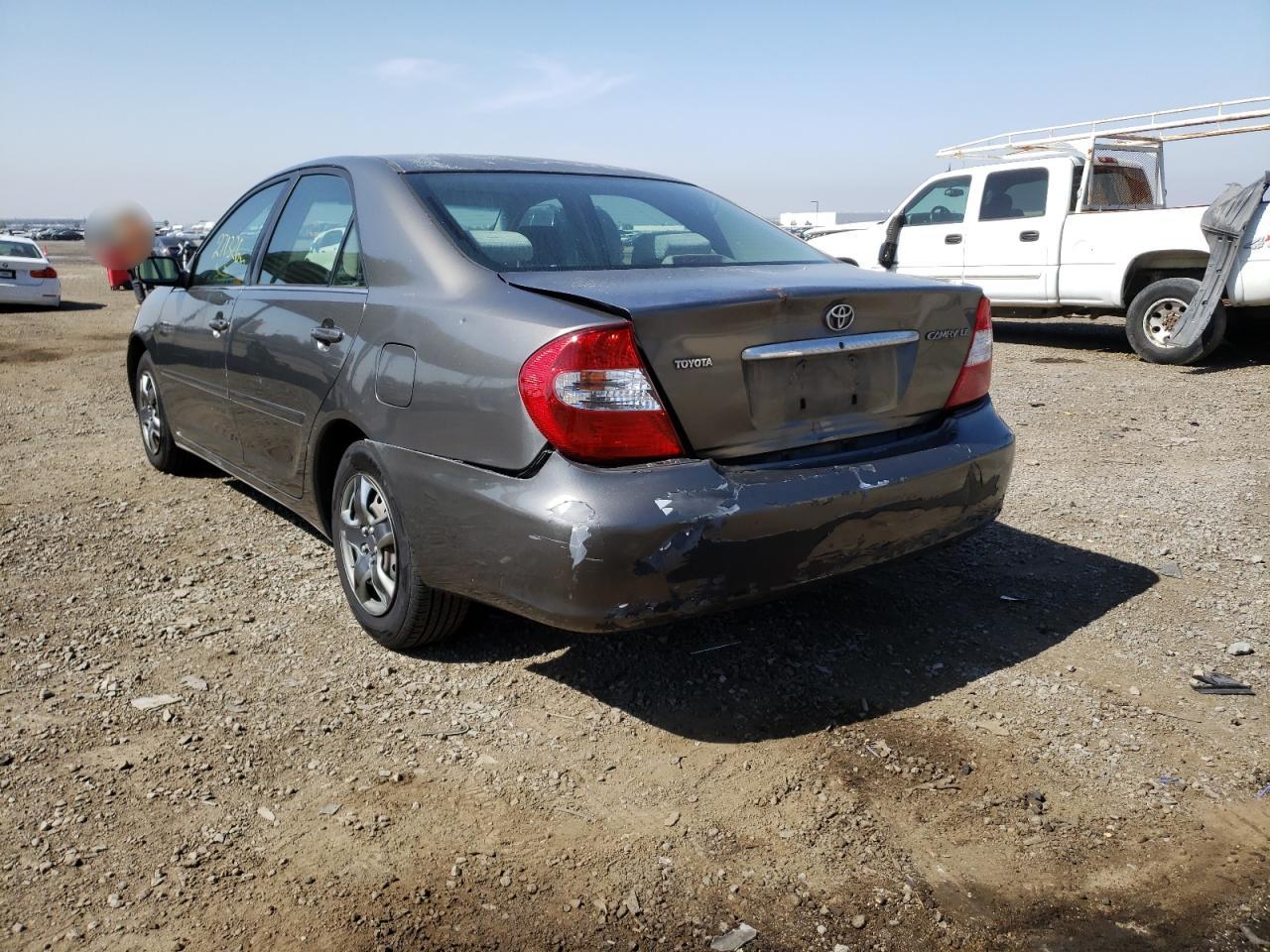 Photo 3 from auction – 2002 TOYOTA CAMRY LE with VIN JTDBE32K920096594