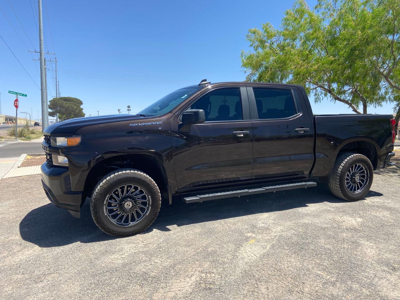 Photo 2 from auction – 2020 CHEVROLET SILVERADO with VIN 3GCPWBEH3LG252025