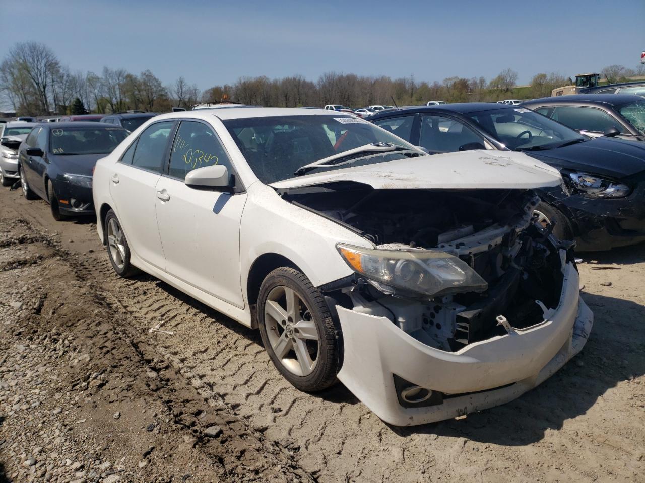 TOYOTA CAMRY BASE 2012 z numerem VIN 4T1BF1FK7CU195626 - Zdjęcie z aukcji