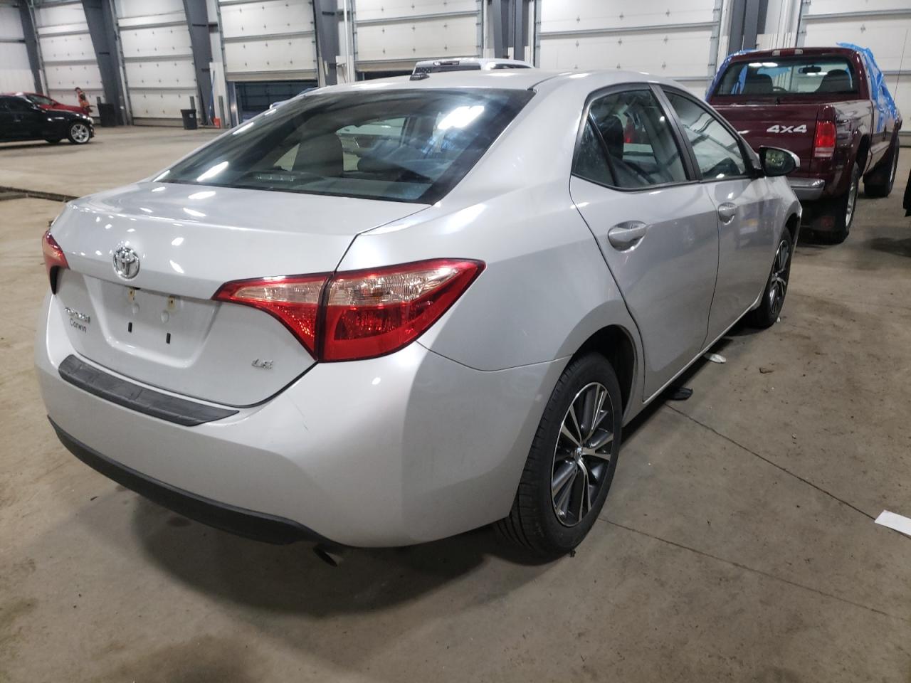 Photo 4 from auction – 2017 TOYOTA COROLLA L with VIN 2T1BURHEXHC826356