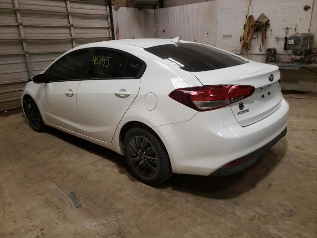 Photo 3 from auction – 2017 KIA FORTE LX with VIN 3KPFK4A77HE035807