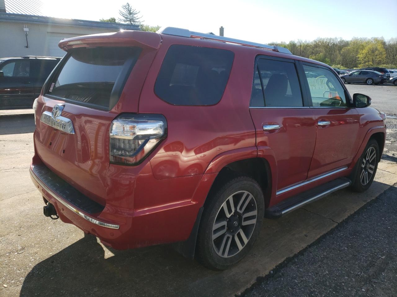 Photo 4 from auction – 2019 TOYOTA 4RUNNER SR with VIN JTEBU5JR7K5614567