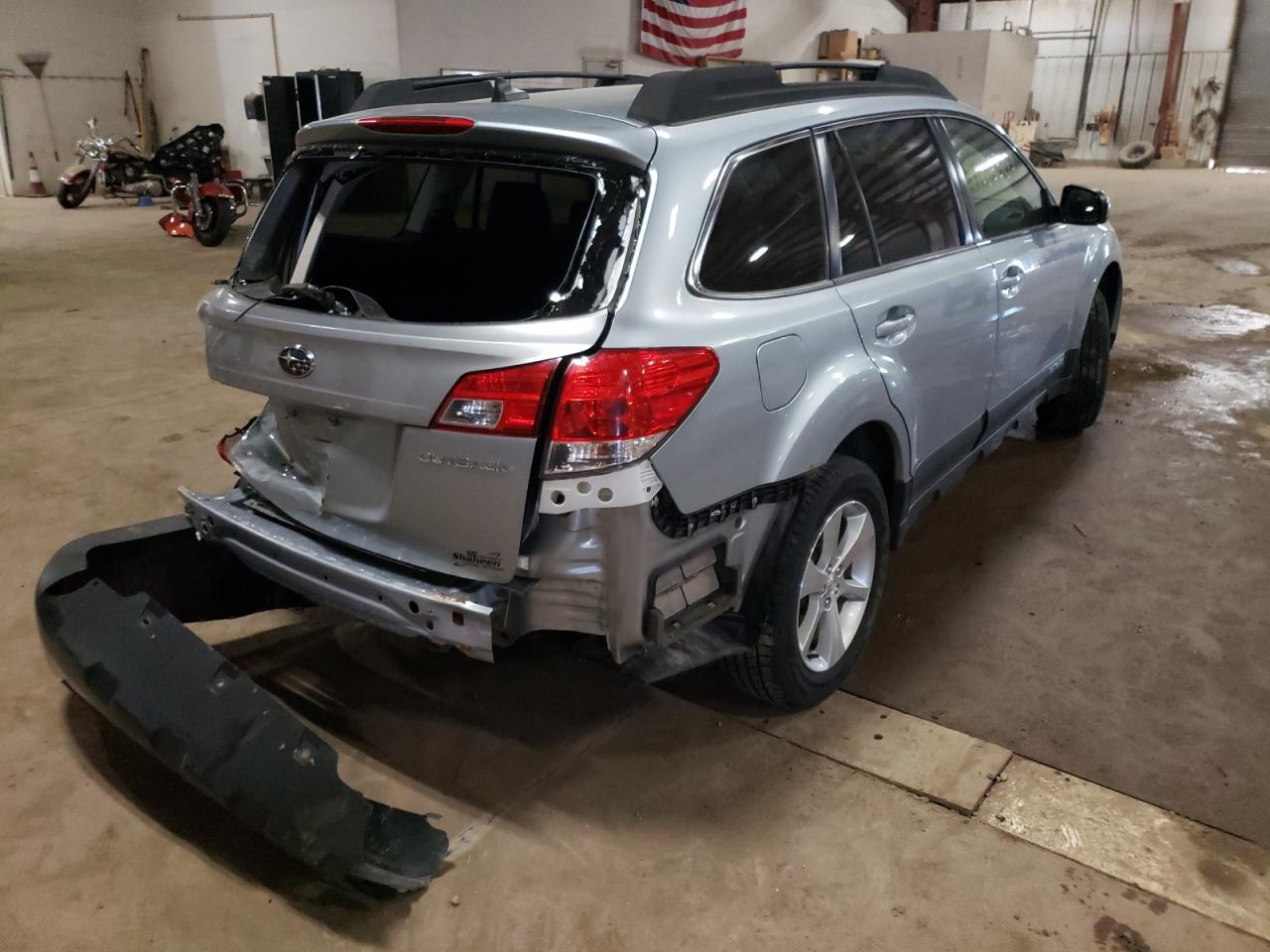 Photo 4 from auction – 2013 SUBARU OUTBACK 2. with VIN 4S4BRCJCXD3287467
