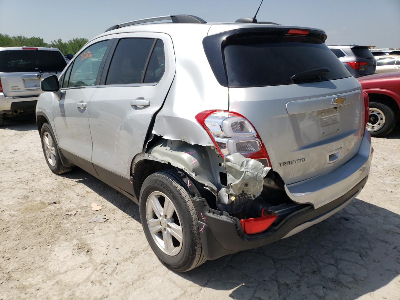 Photo 9 from auction – 2017 CHEVROLET TRAX 1LT with VIN 3GNCJPSB4HL290637