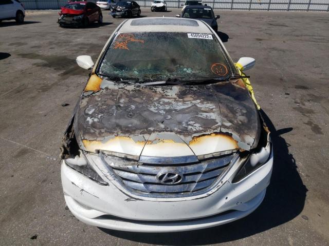 Photo 9 from auction – 2011 HYUNDAI SONATA SE with VIN 5NPEC4AB8BH307586