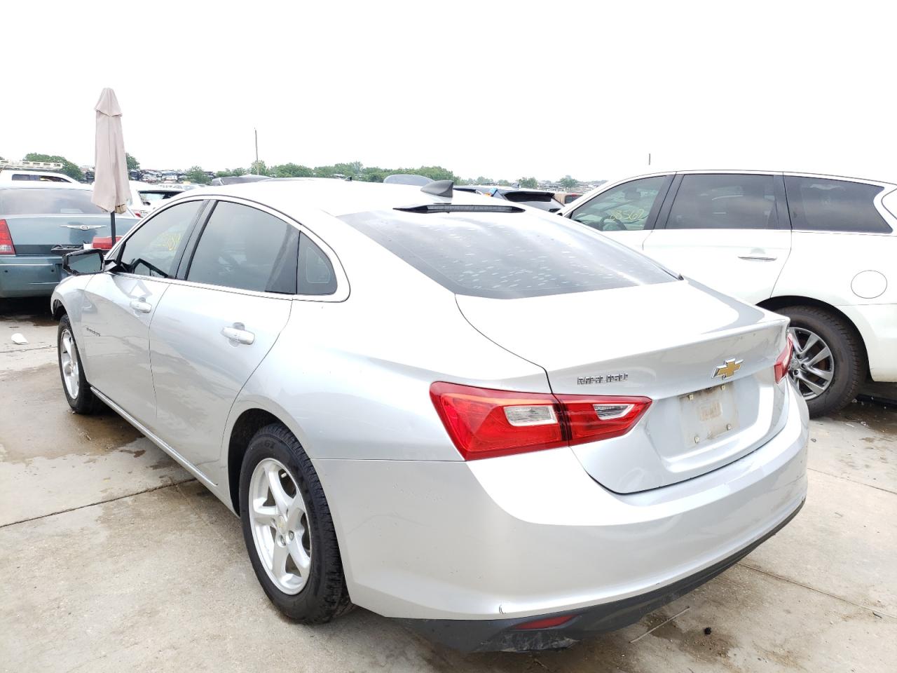 Photo 3 from auction – 2016 CHEVROLET MALIBU LS with VIN 1G1ZB5ST5GF335244