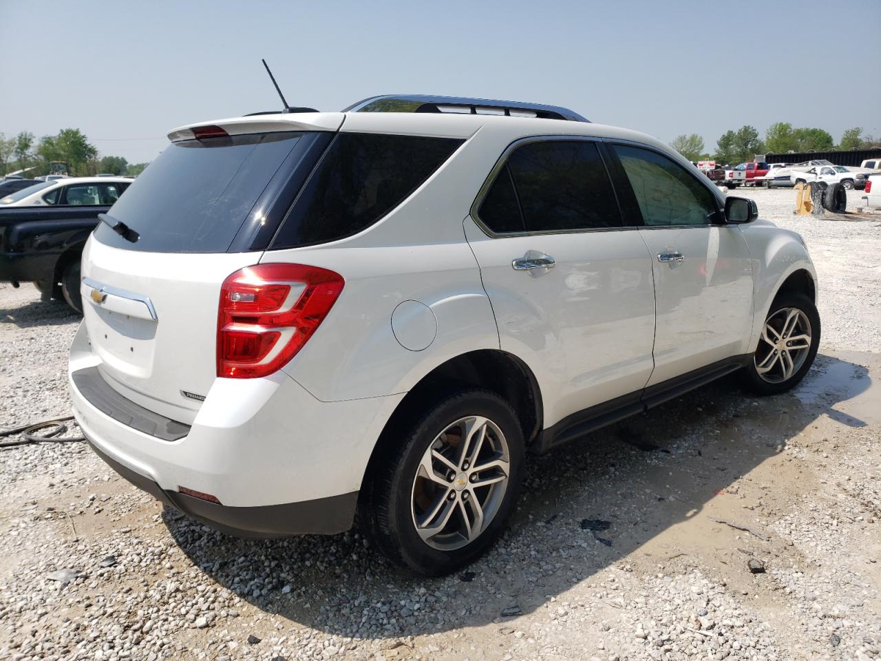 Photo 4 from auction – 2017 CHEVROLET EQUINOX PR with VIN 2GNALDEK6H1511412