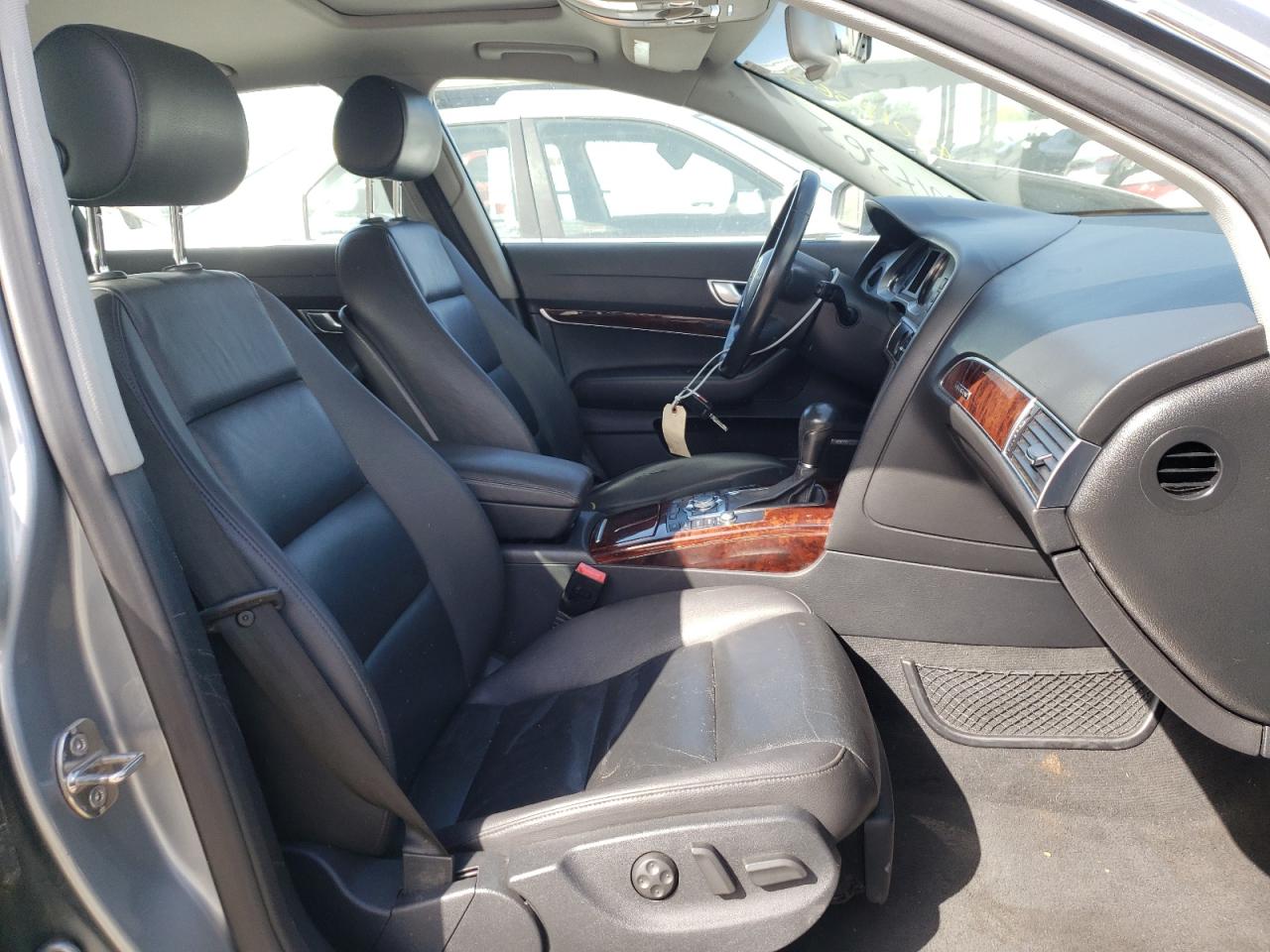 Photo 5 from auction – 2007 AUDI A6 3.2 QUA with VIN WAUDH74F07N082453