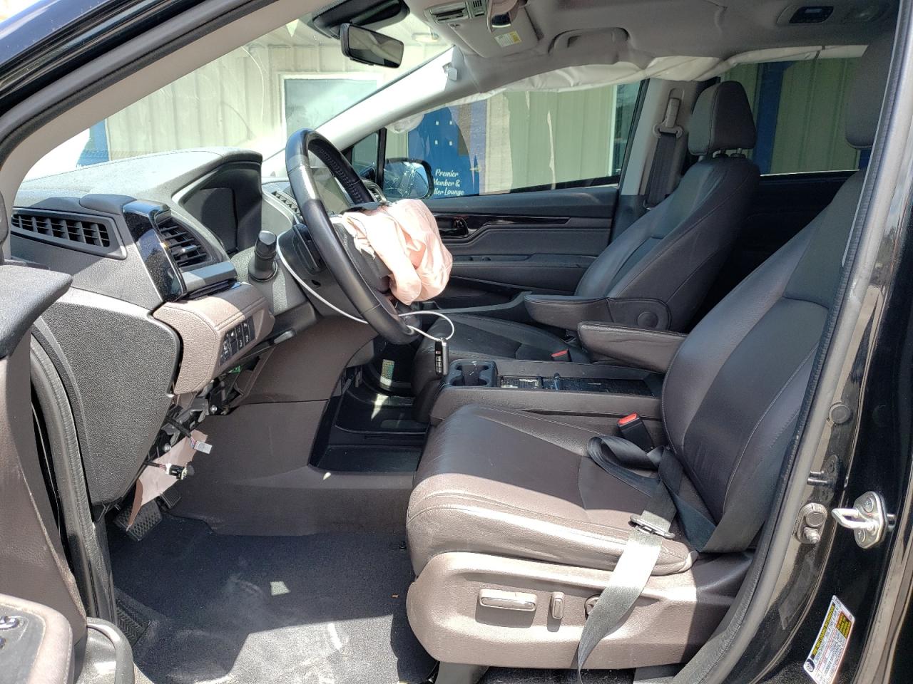 Photo 5 from auction – 2018 HONDA ODYSSEY EL with VIN 5FNRL6H99JB087033