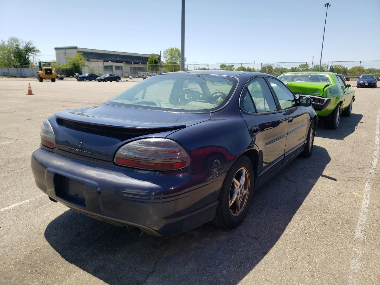 Photo 4 from auction – 2000 PONTIAC GRAND PRIX with VIN 1G2WP52K1YF343396