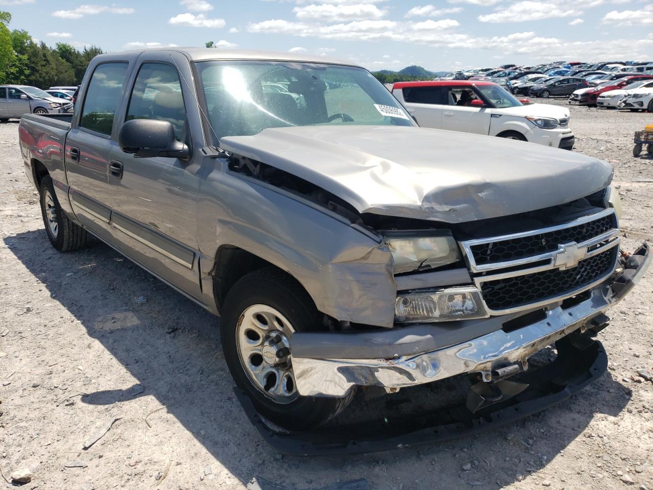 CHEVROLET SILVERADO 2007 with VIN 2GCEC13V071140817 - Photo from auction