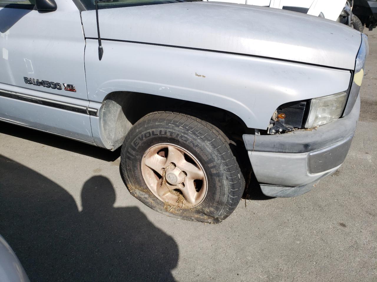 Photo 9 from auction – 1996 DODGE RAM 1500 with VIN 1B7HC16Y9TS681443