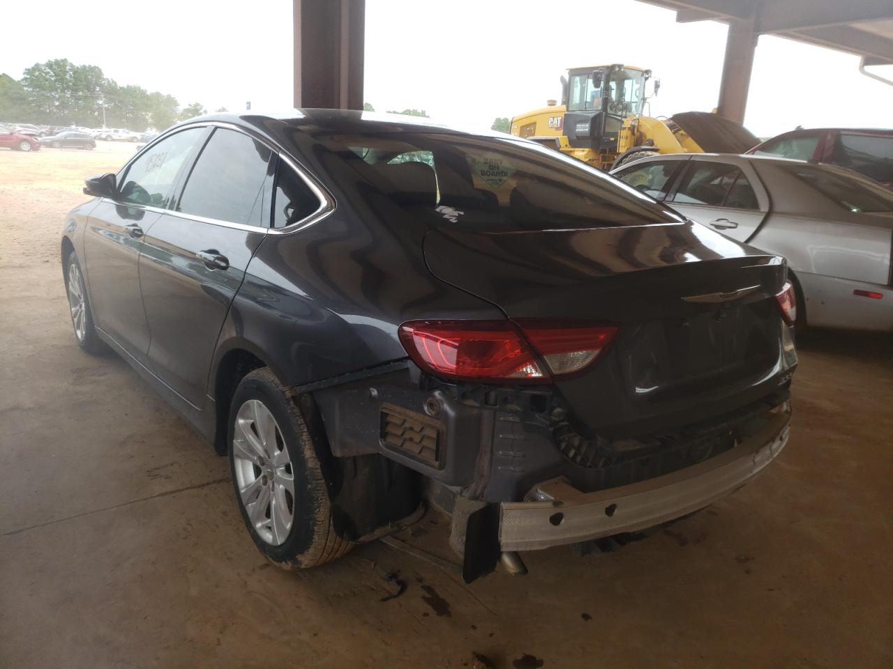 Photo 3 from auction – 2015 CHRYSLER 200 LIMITE with VIN 1C3CCCAB0FN752190