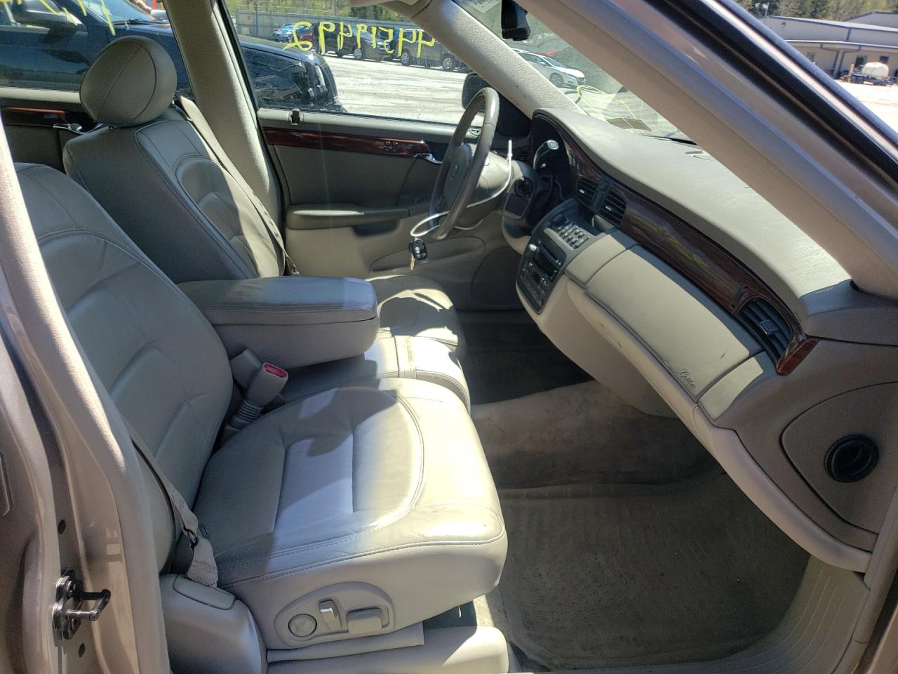 Photo 5 from auction – 2003 CADILLAC DEVILLE with VIN 1G6KD54Y53U276510