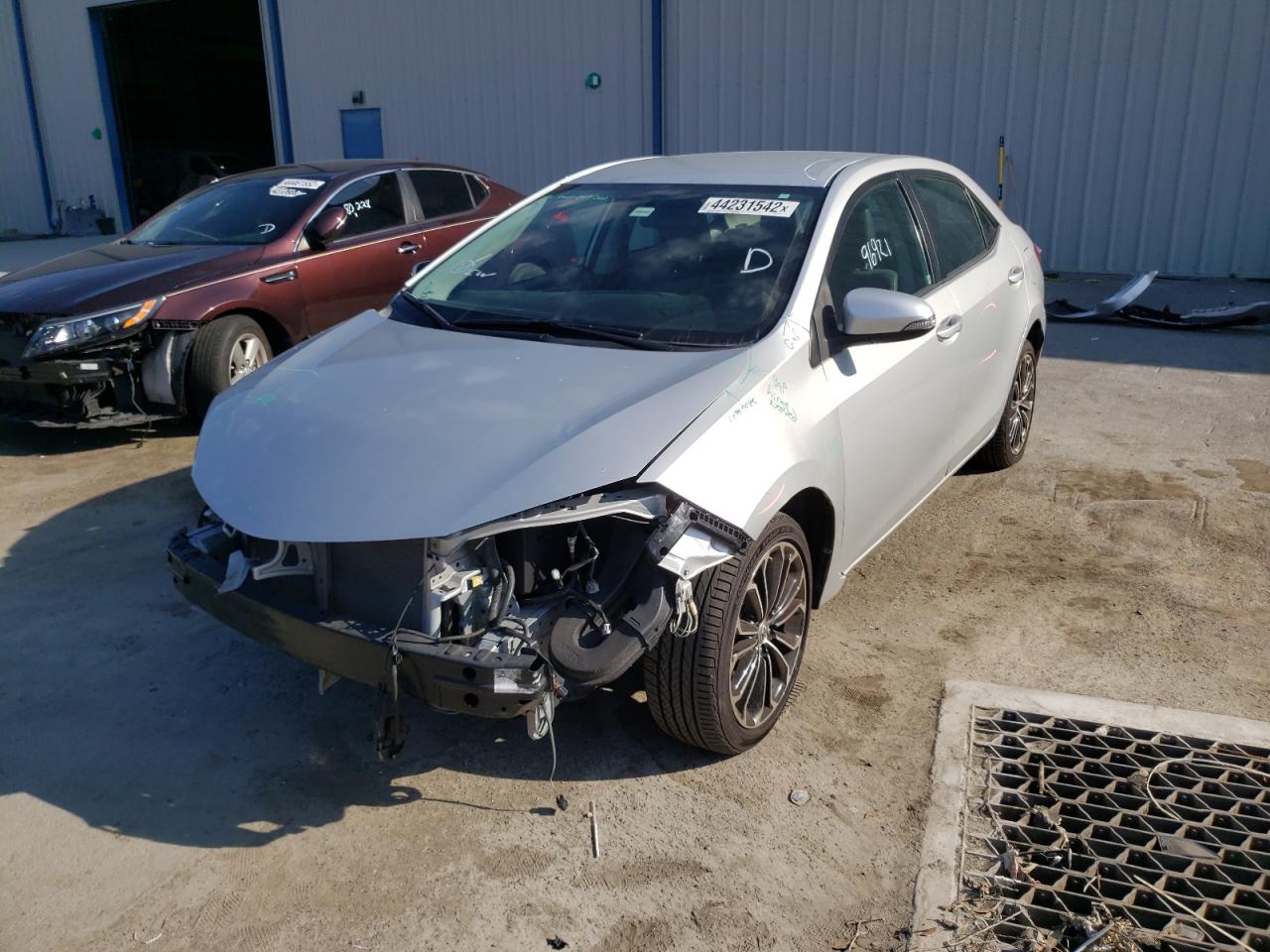 Photo 2 from auction – 2015 TOYOTA COROLLA L with VIN 2T1BURHE8FC351237
