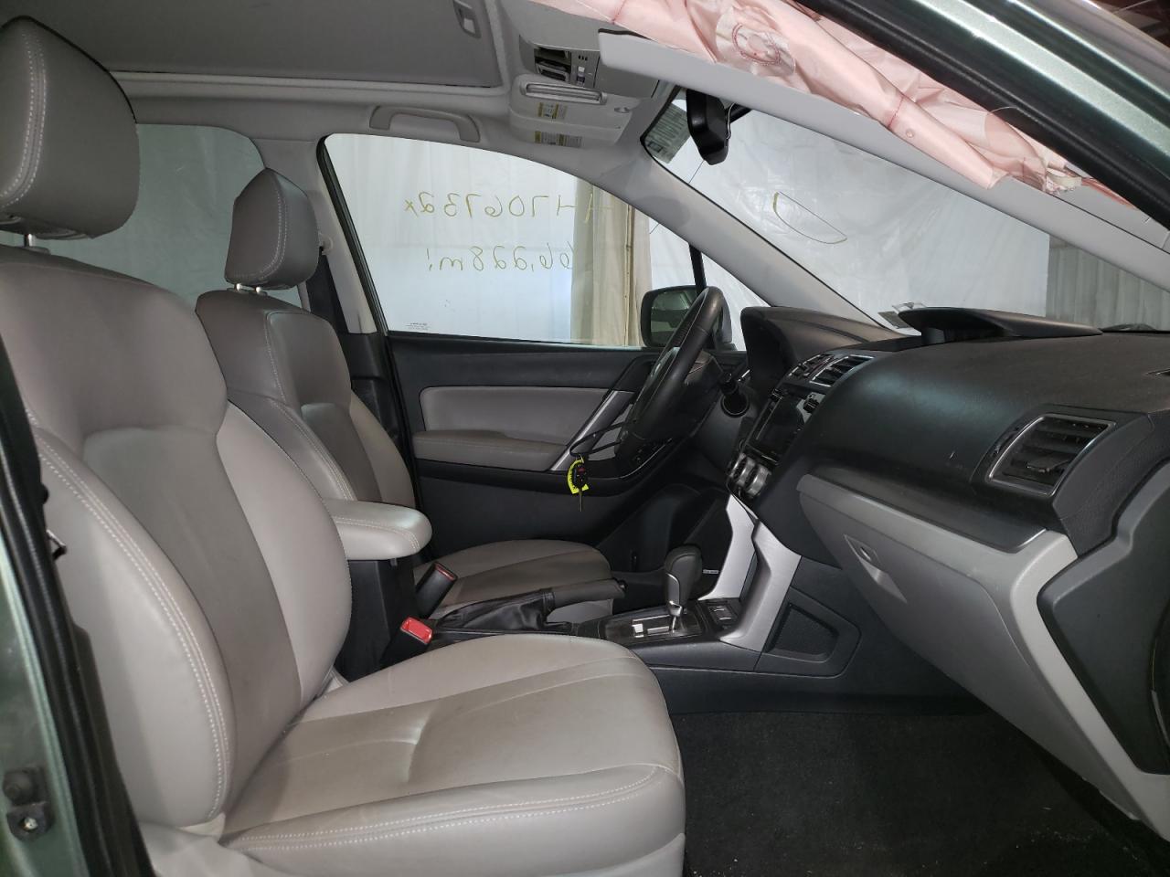 Photo 5 from auction – 2016 SUBARU FORESTER 2 with VIN JF2SJAKC9GH416807