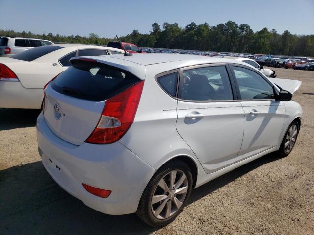 Photo 4 from auction – 2014 HYUNDAI ACCENT GLS with VIN KMHCU5AE2EU183633