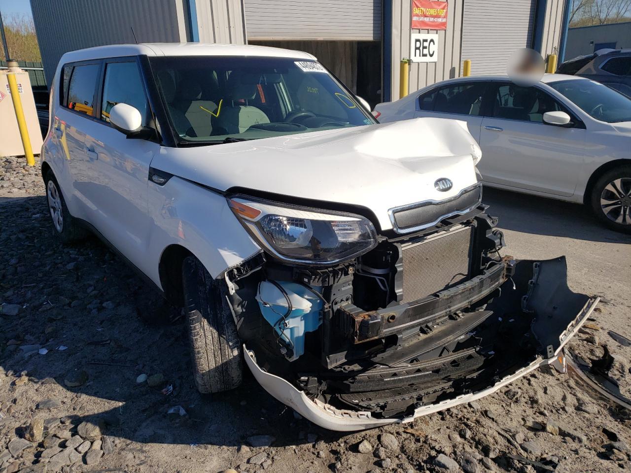 KIA SOUL 2014 with VIN KNDJN2A28E7093527 - Photo from auction