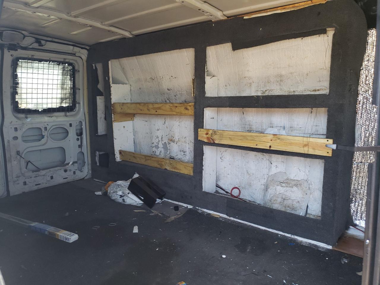 Photo 6 from auction – 2006 FORD ECONOLINE with VIN 1FTRE14W56HA57737