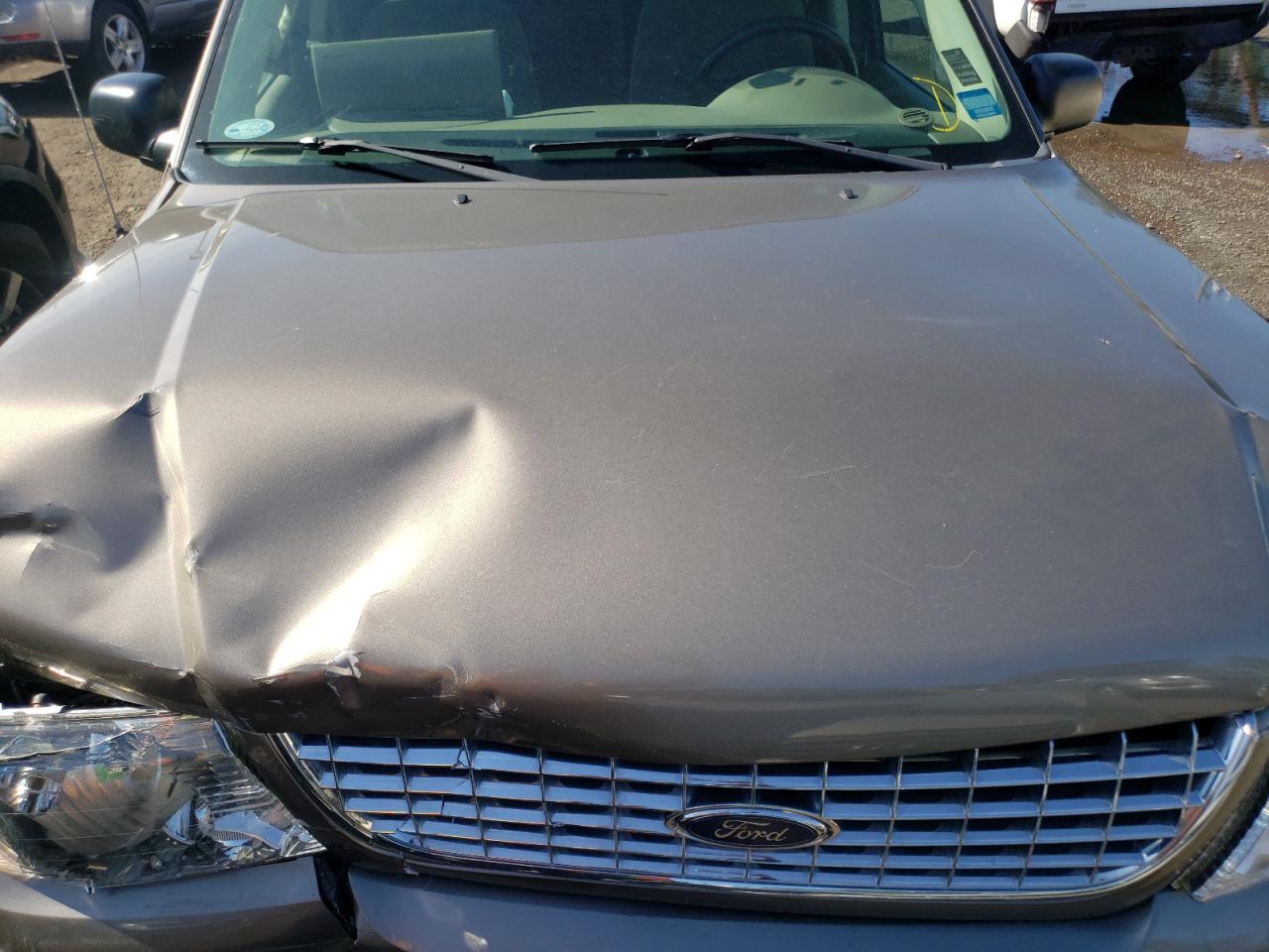 Photo 7 from auction – 2003 FORD EXPLORER X with VIN 1FMZU73K13UC31001