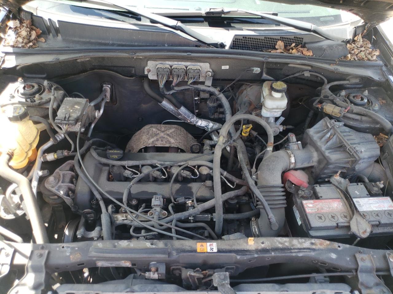 Photo 7 from auction – 2008 MAZDA TRIBUTE I with VIN 4F2CZ92Z88KM16154