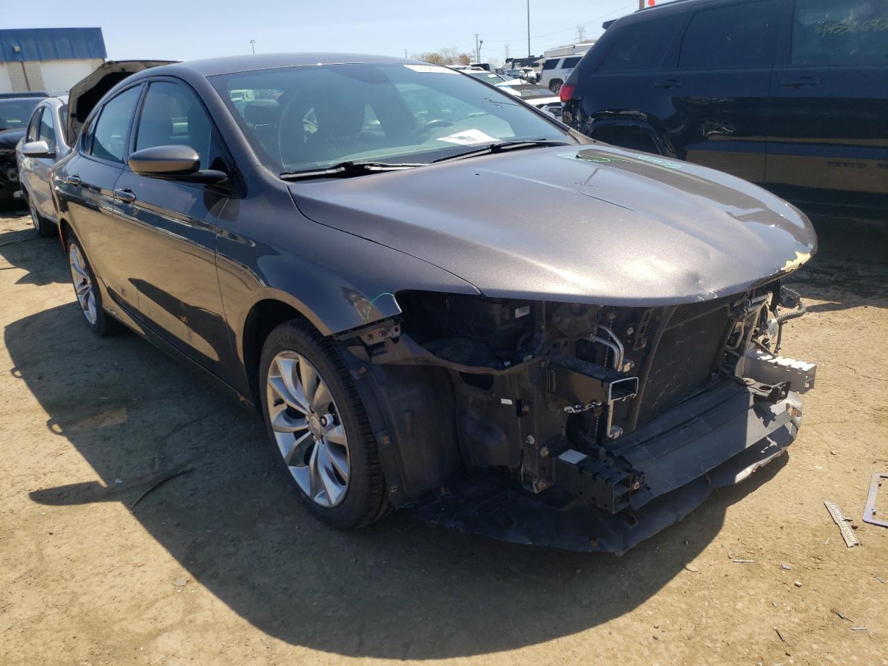 CHRYSLER 200 S 2015 with VIN 1C3CCCBB3FN559689 - Photo from auction