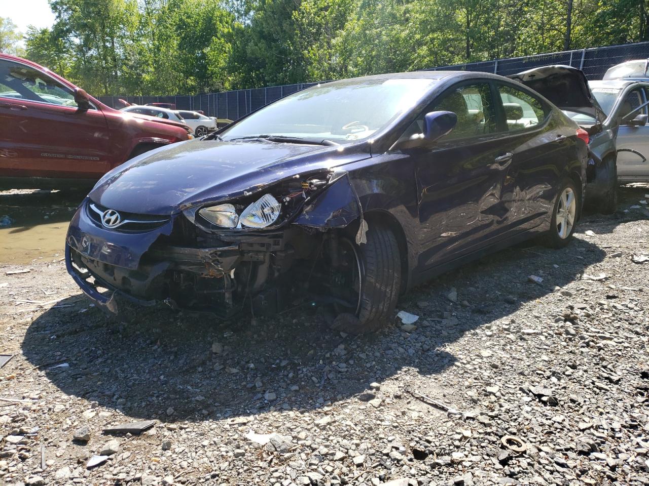 Photo 2 from auction – 2013 HYUNDAI ELANTRA GL with VIN 5NPDH4AE0DH165437