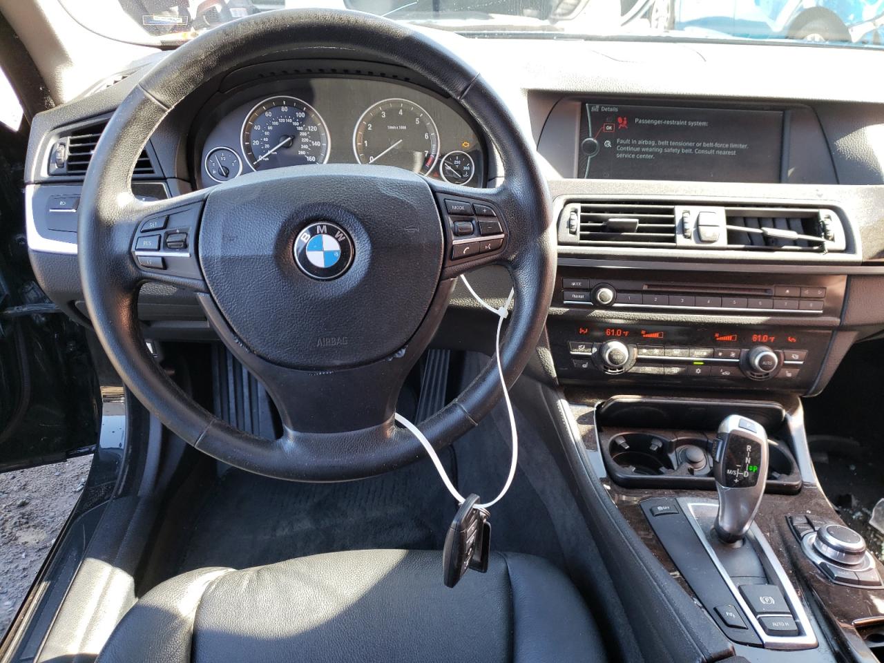 Photo 19 from auction – 2011 BMW 550 I with VIN WBAFR9C58BC758081
