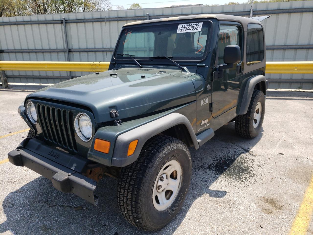 Photo 2 from auction – 2004 JEEP WRANGLER X with VIN 1J4FA39S44P701869