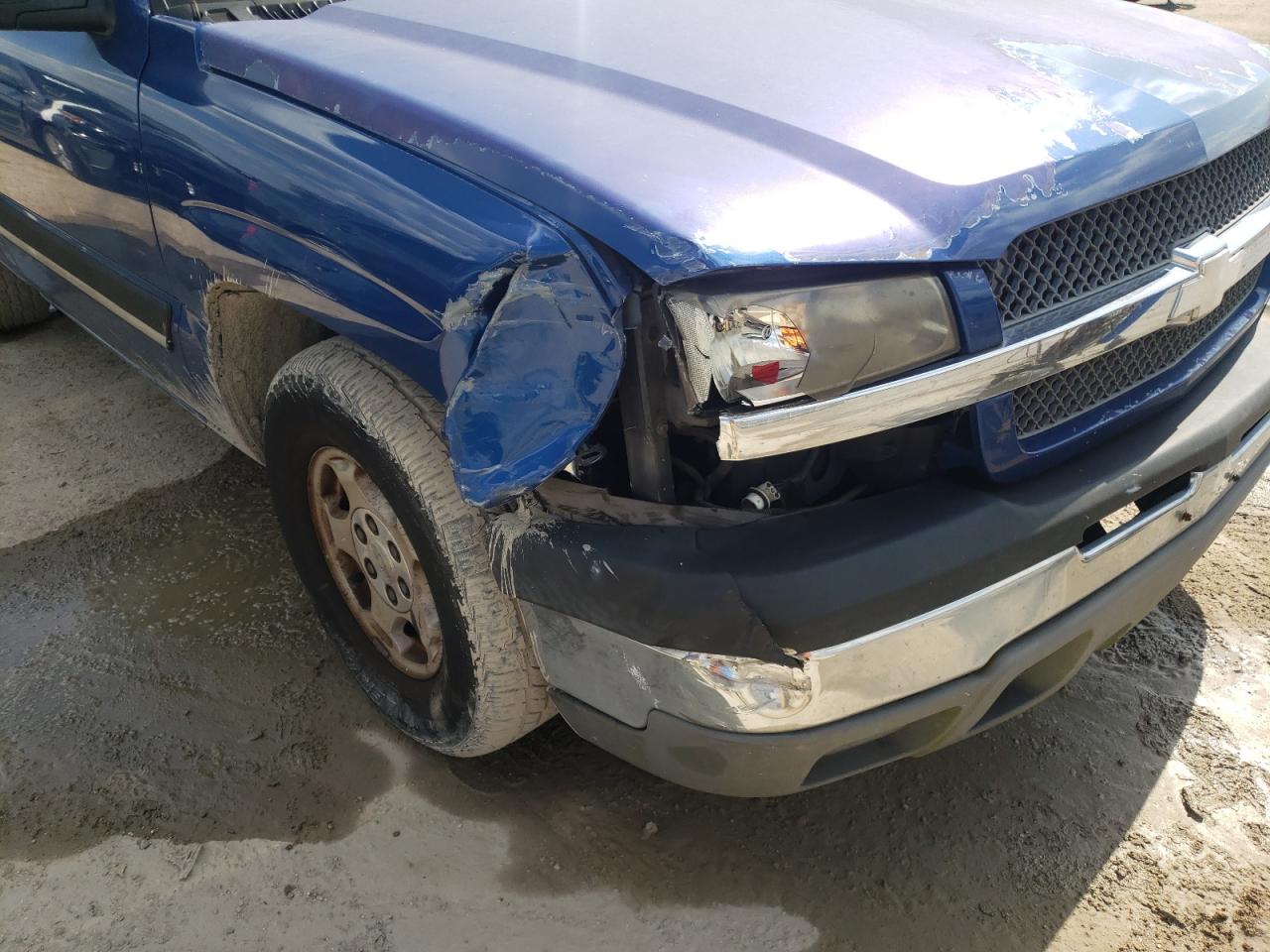 Photo 9 from auction – 2004 CHEVROLET SILVERADO with VIN 1GCEC14V14Z101123