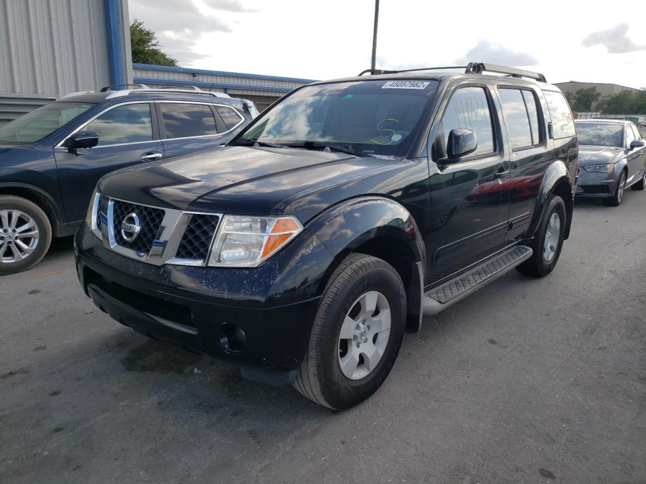 Photo 2 from auction – 2005 NISSAN PATHFINDER with VIN 5N1AR18U25C746801