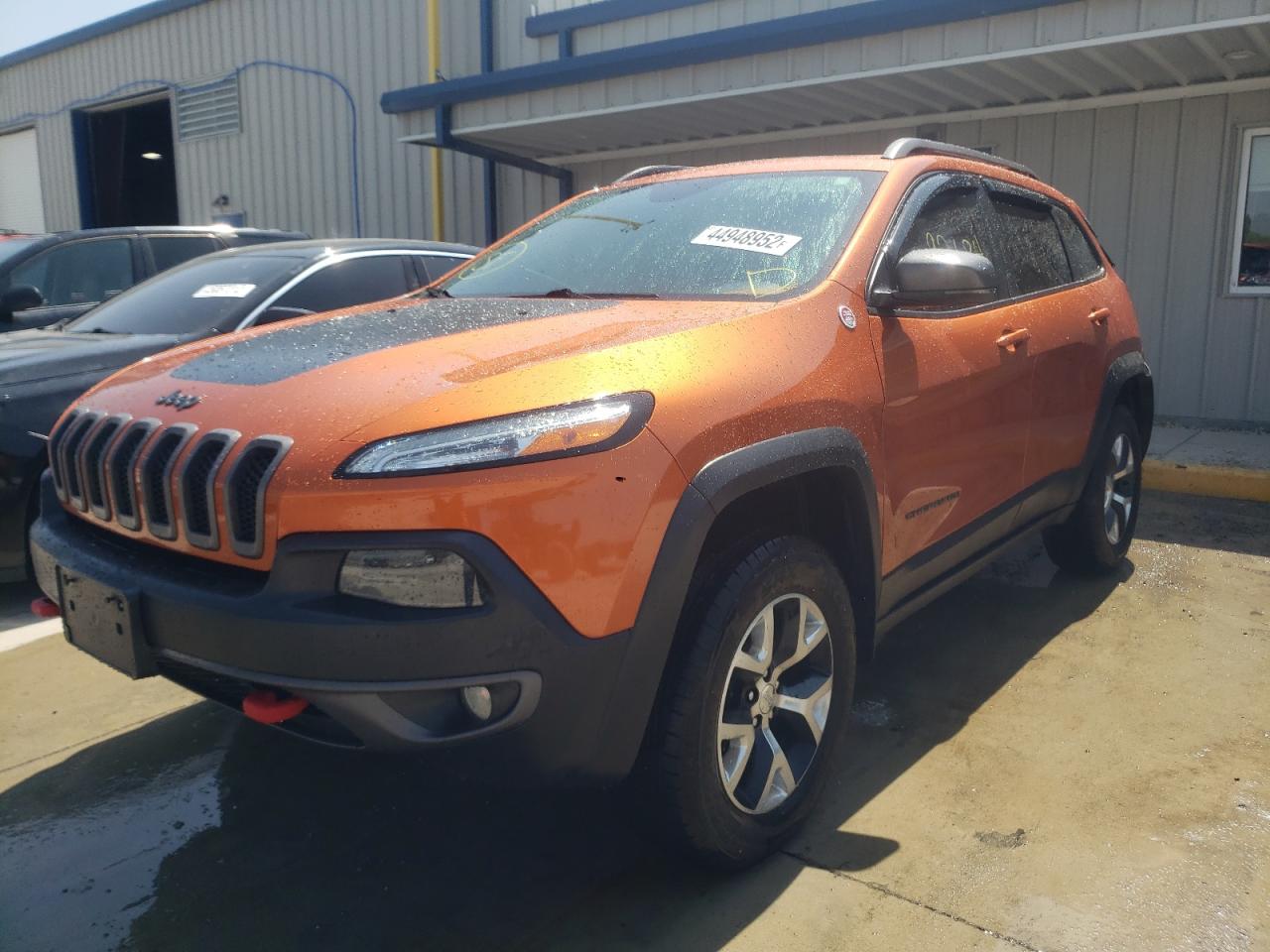 Photo 2 from auction – 2015 JEEP CHEROKEE T with VIN 1C4PJMBS8FW649584