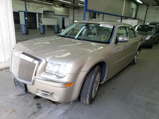 Photo 2 from auction – 2009 CHRYSLER 300 LIMITE with VIN 2C3KA33V89H529174