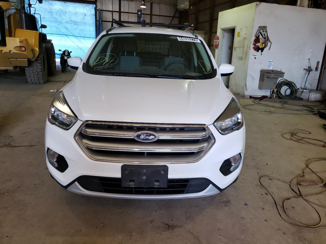 Photo 9 from auction – 2017 FORD ESCAPE SE with VIN 1FMCU0GD0HUC99516