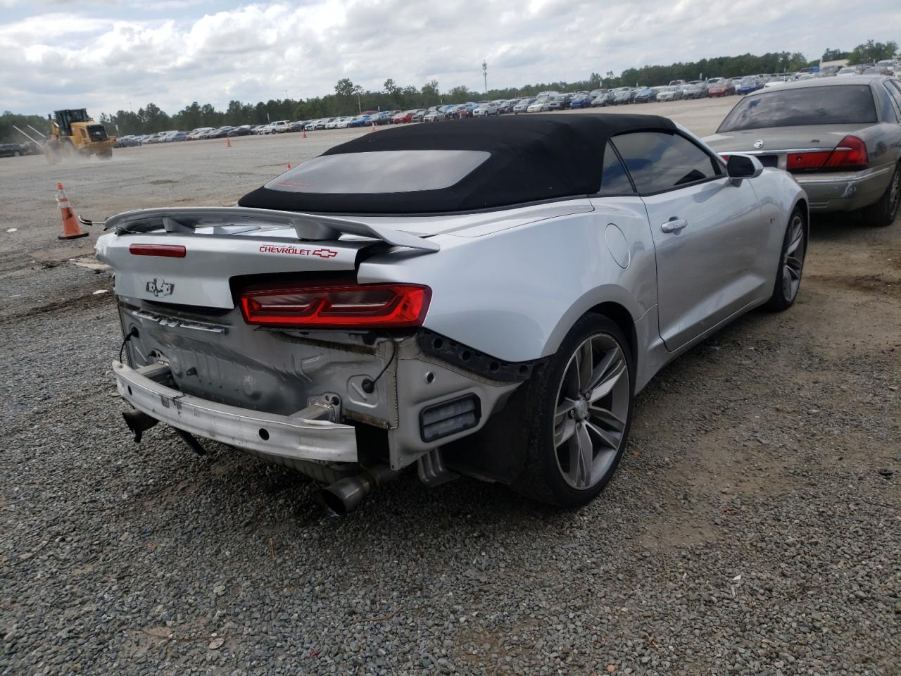 Photo 4 from auction – 2017 CHEVROLET CAMARO LT with VIN 1G1FB3DS4H0168438