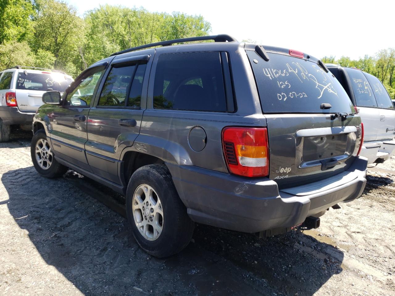 Photo 3 from auction – 2003 JEEP GRAND CHER with VIN 1J4GW48SX3C520374